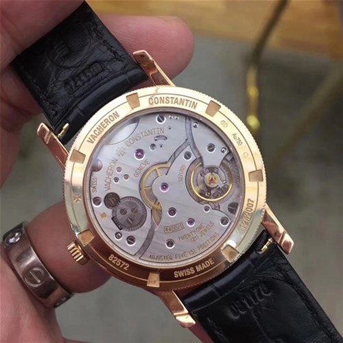 武汉名表回收维修师傅自己的手表使用经验